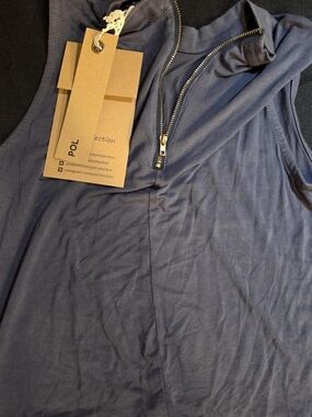 POL Sleeveless Zip-Front Tank in Navy Blue